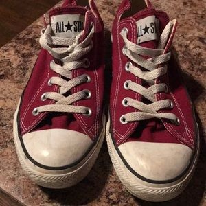 Great condition Converse Tennis shoes